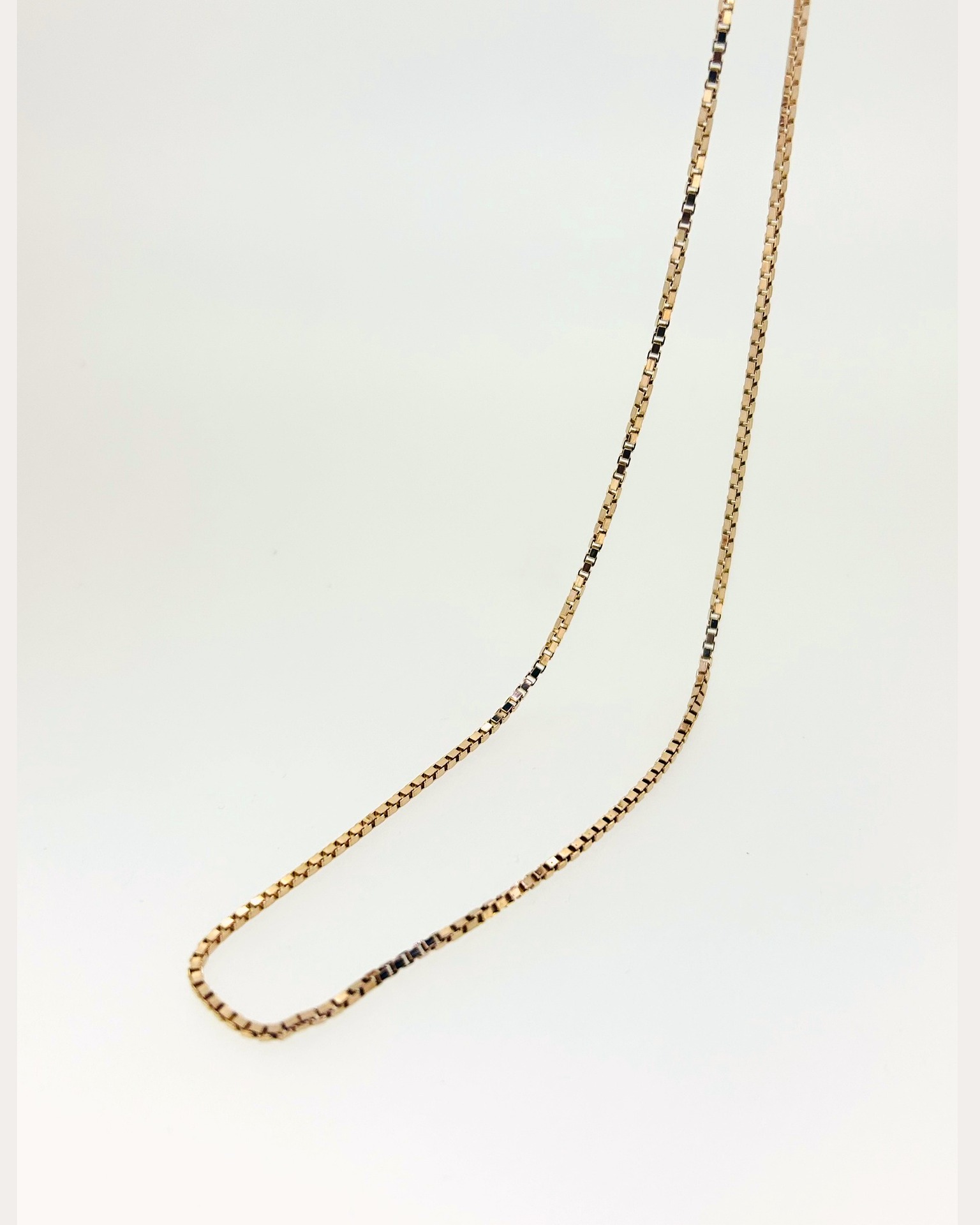 9-carat Rose Gold Box Chain 46 cm, Box chain in 9-carat rose gold. Weight: 5.2 g.