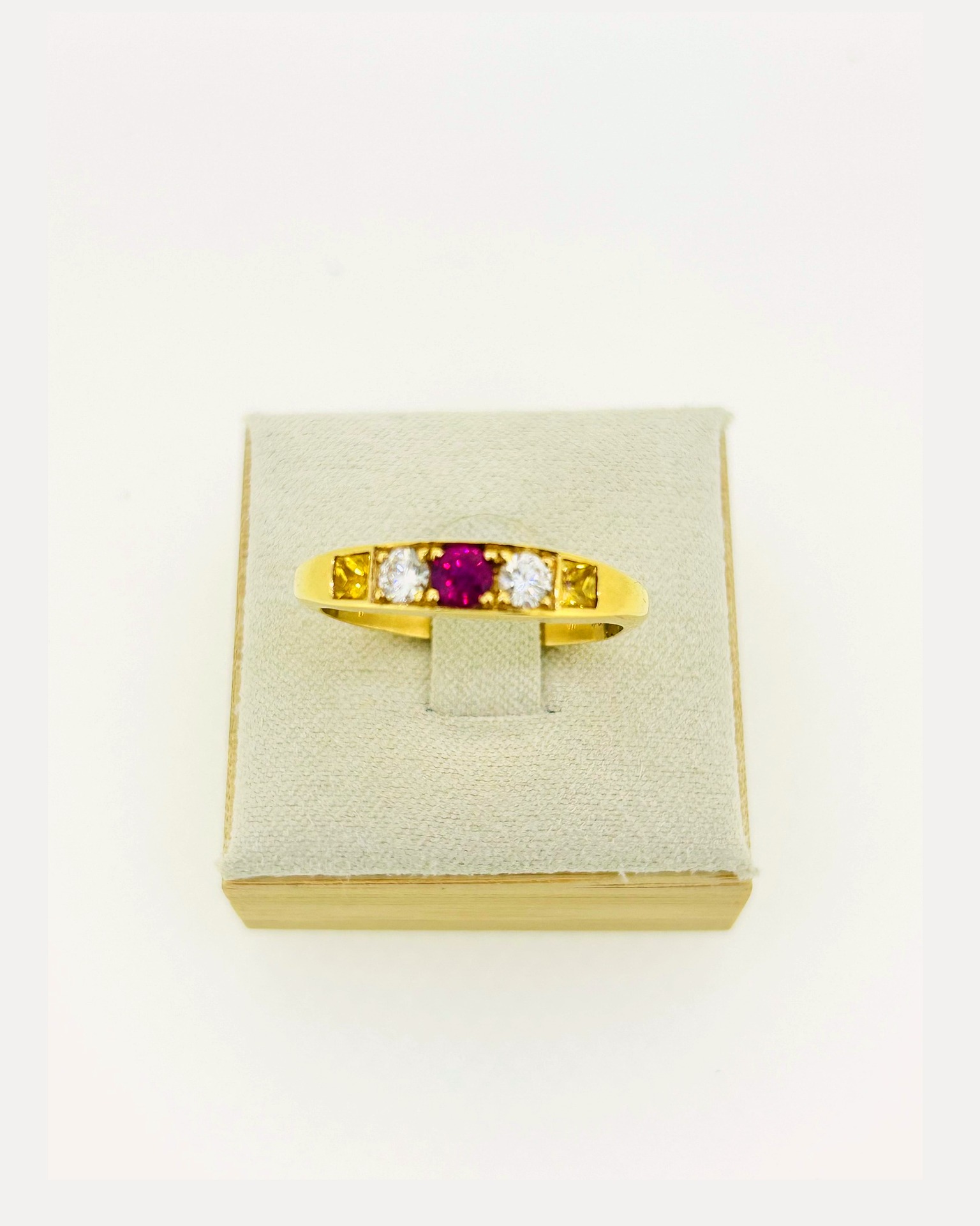 18-carat Yellow Gold Diamond, Sapphire and Ruby Ring, Set with diamond, sapphire and ruby.