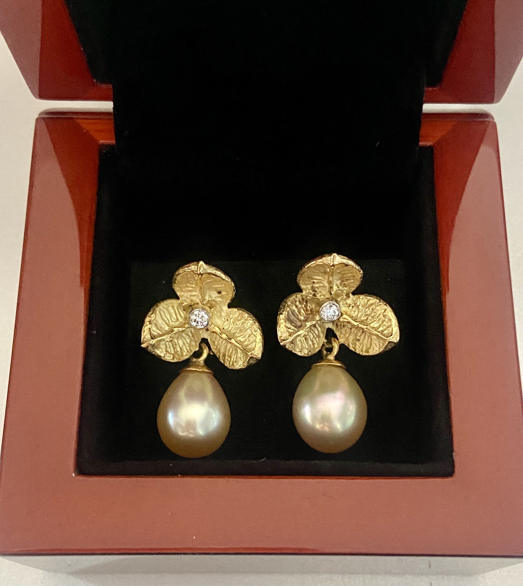 18-carat Yellow Gold Diamond and Pearl Earrings, Seed pod drop earrings with diamond and pearl detail.