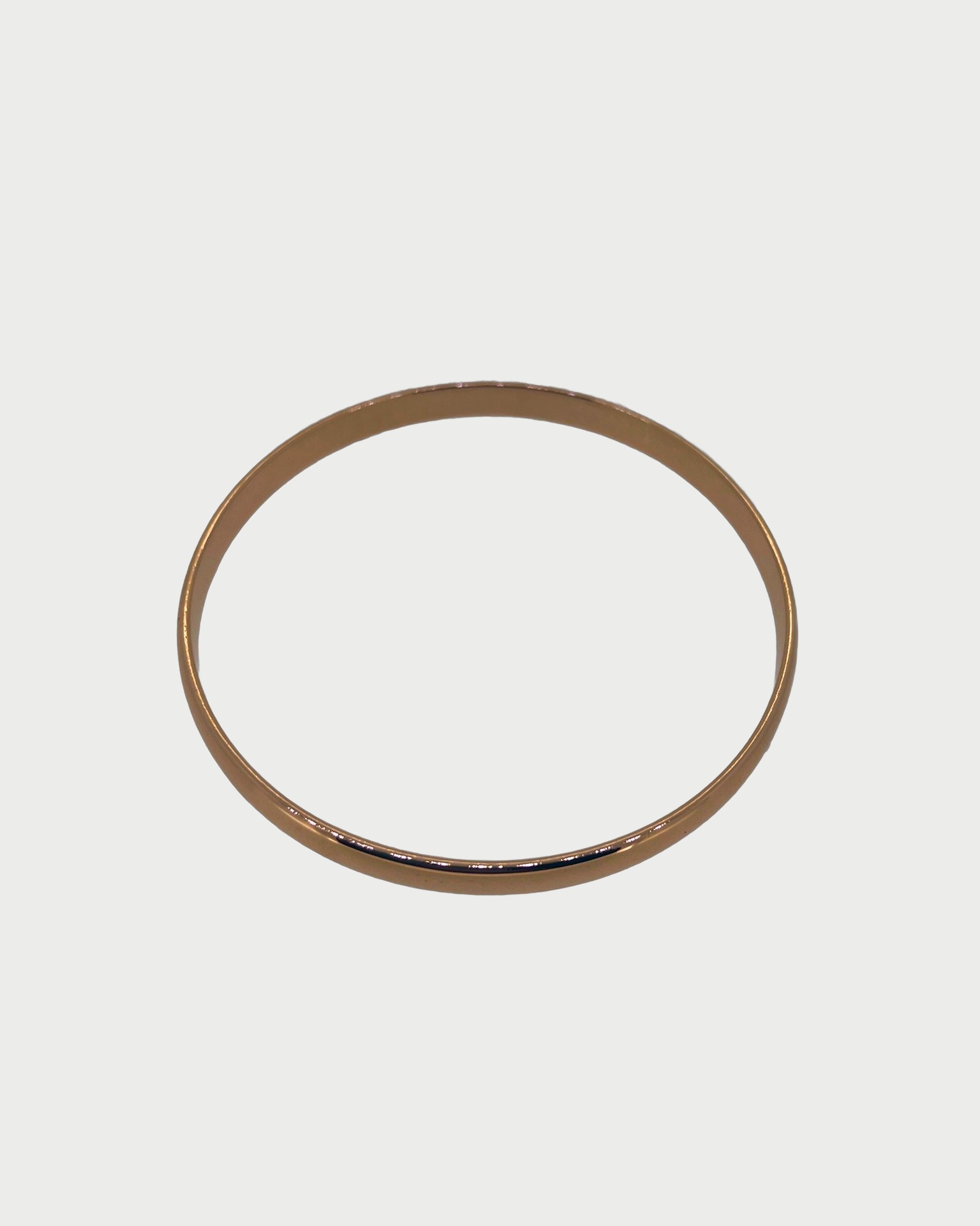 9-carat Rose Gold Bangle, Simple polished rose gold bangle. Weight: 16 g.
